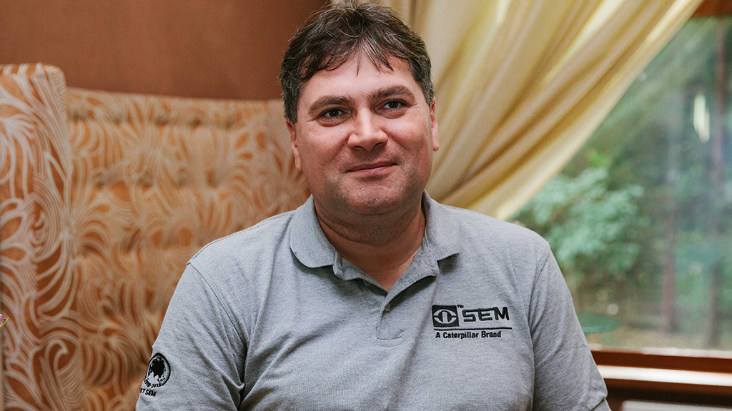 Алексей Тумановский, директор отдела бренда SEM Катерпиллар Евразия.jpg Алексей Тумановский, директор отдела бренда SEM Катерпиллар Евразия.jpg