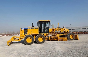 Автогрейдер SEM922 AWD