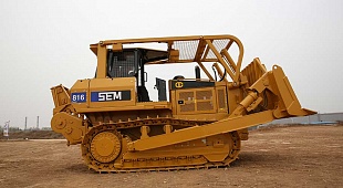 Бульдозер SEM 816D лесного применения