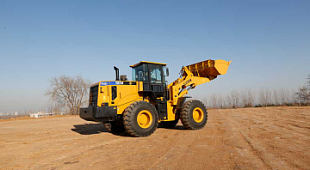 Фронтальный погрузчик SEM 653D