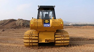 Бульдозер SEM 816D общего применения