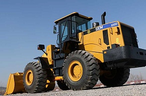 Фронтальный погрузчик SEM655D